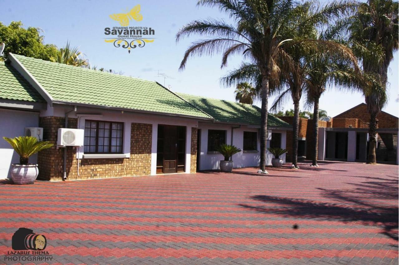 Savannah Guest House 波罗克瓦尼 外观 照片
